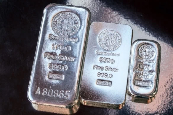 5 best silver etfs for the second place metal