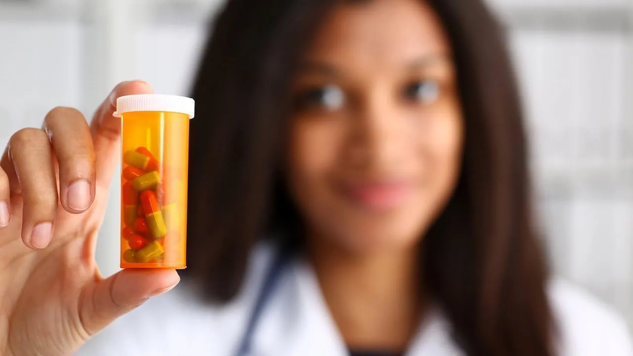 aarp discount prescription drugs meds pharmacist 1280