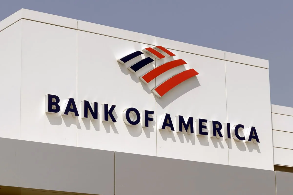 10 Best Dividend Stocks Heading Into Summer 2025 15 bank of america logo on the side of a building.