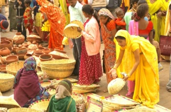 barter trade market baskets 1200