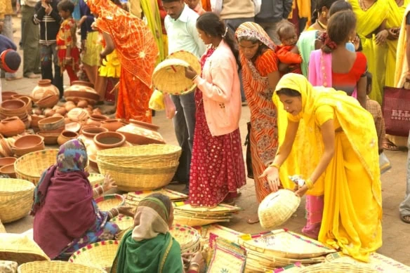 barter trade market baskets 1200