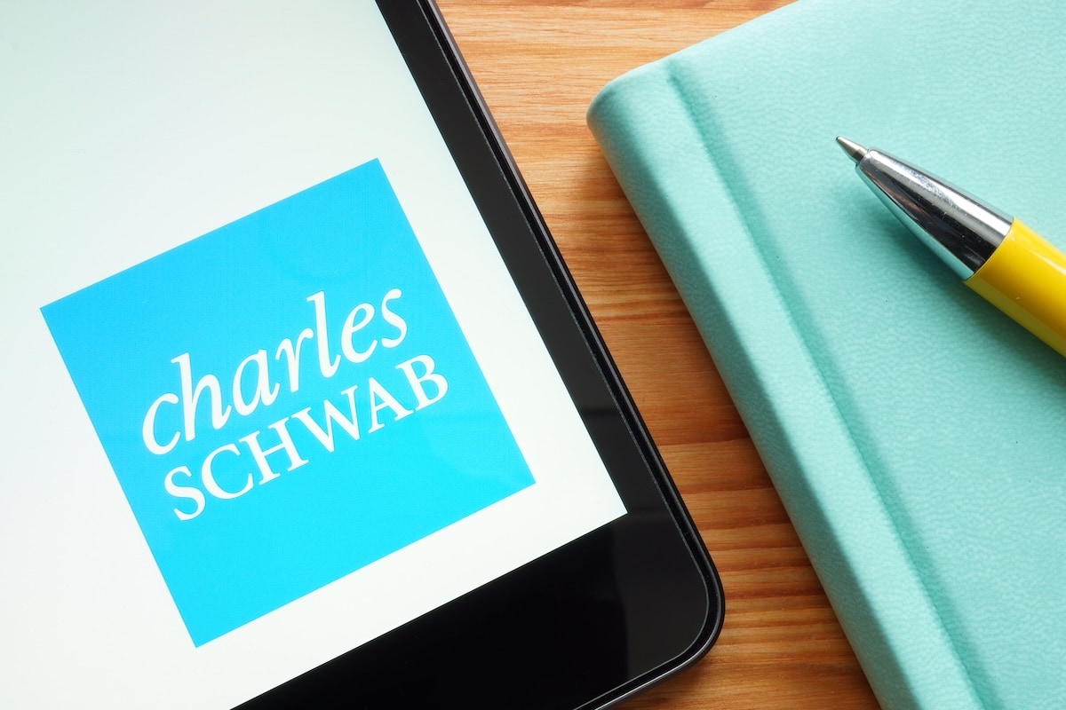 Best Schwab Funds to Hold in an HSA