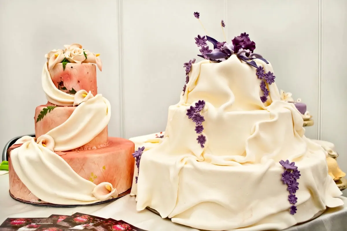 budget wedding cakes 1200