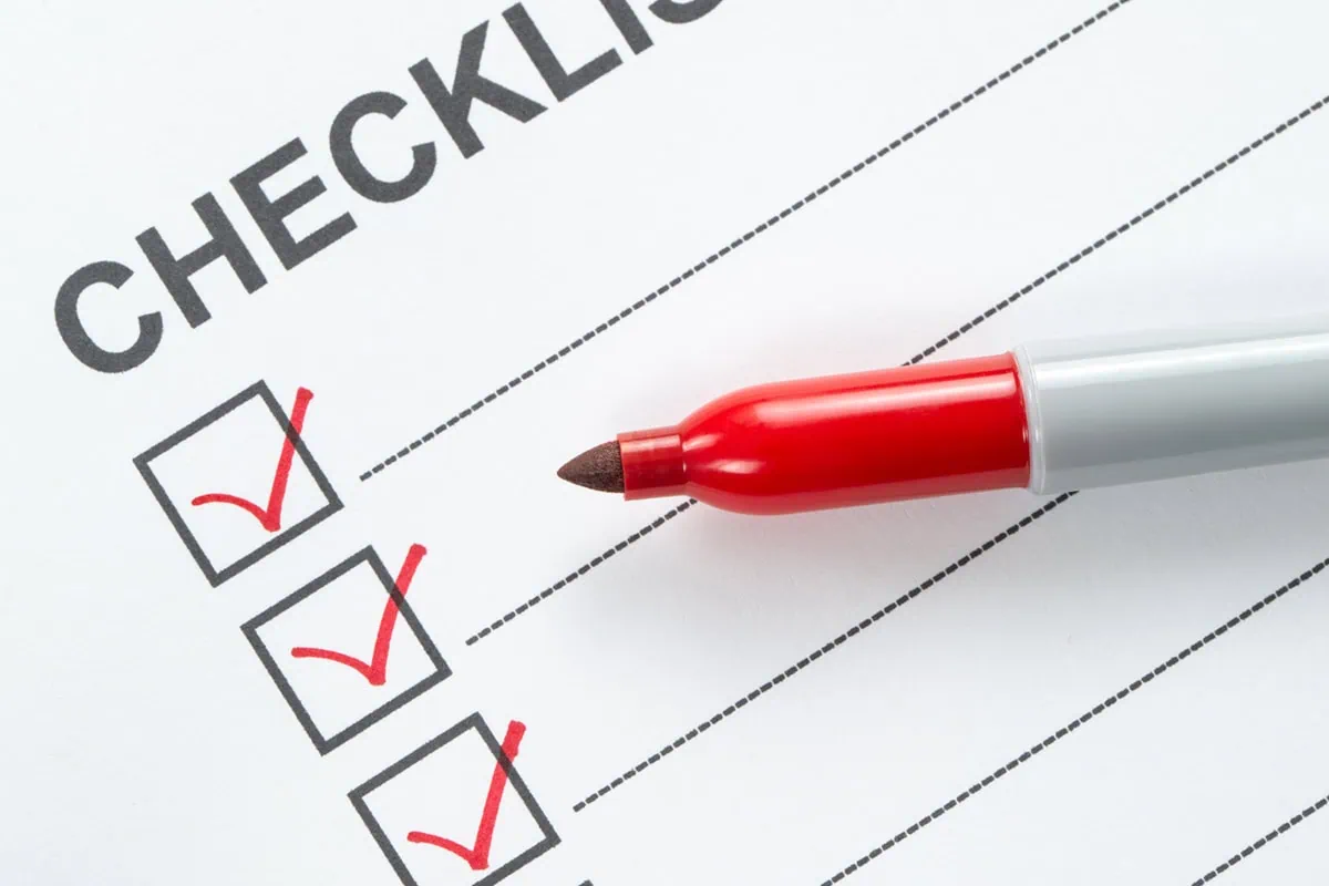 checklist red pen 1200