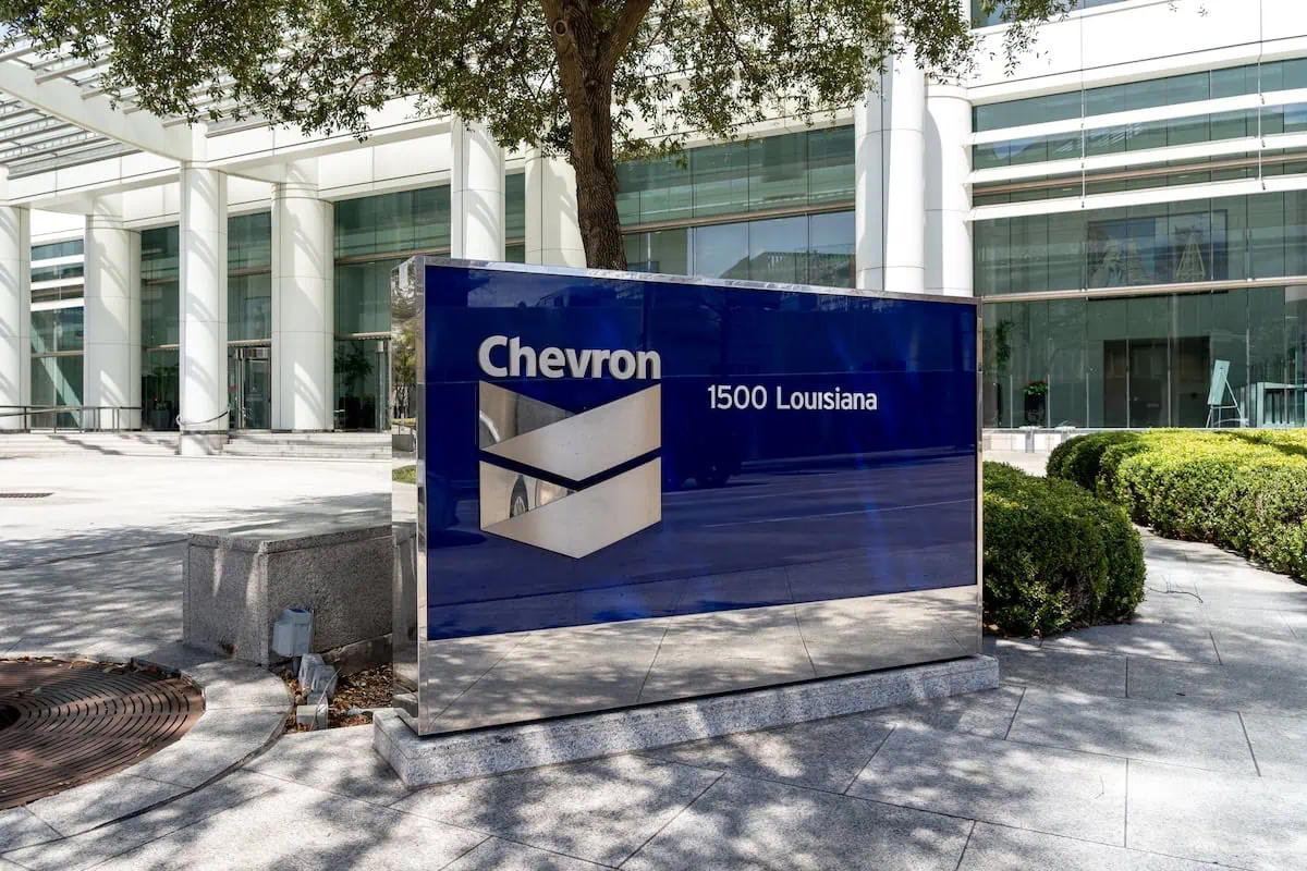 10 California-Based Companies That Moved to Other States in the 2020s 5 chevron office building california louisiana