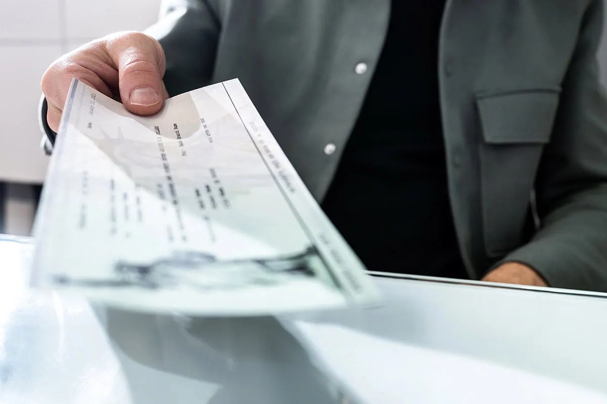 collect social security retirement check 1200