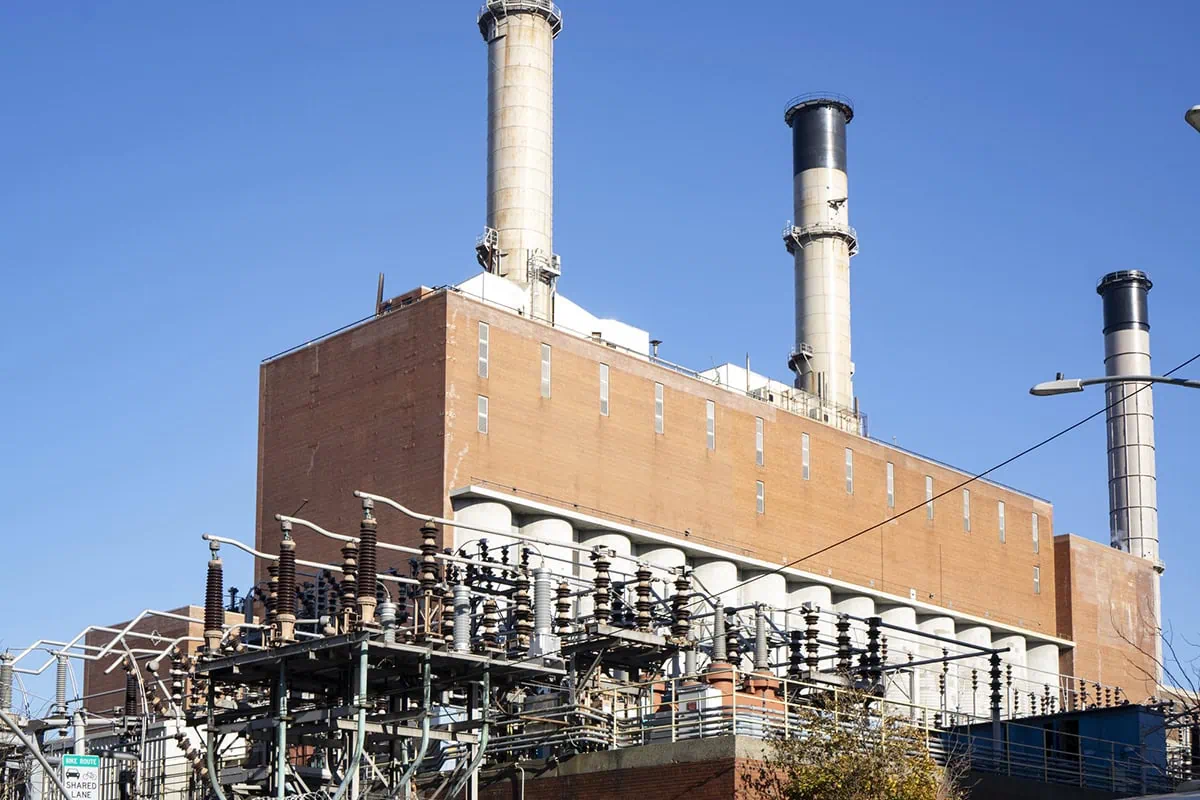 consolidated edison plant in new york.