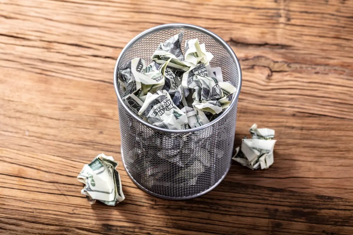7 Funds You Haven't Heard Of That Yield Up to 17.2% 5 consumer fees we hate paying