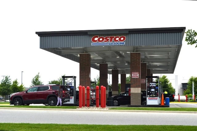 costco gasoline station 640
