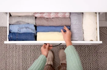 decluttering cabinet minimalism retirement 1200