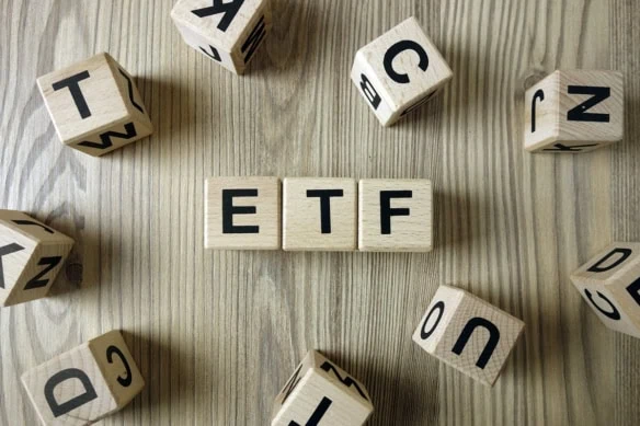 letter blocks that spell E T F.