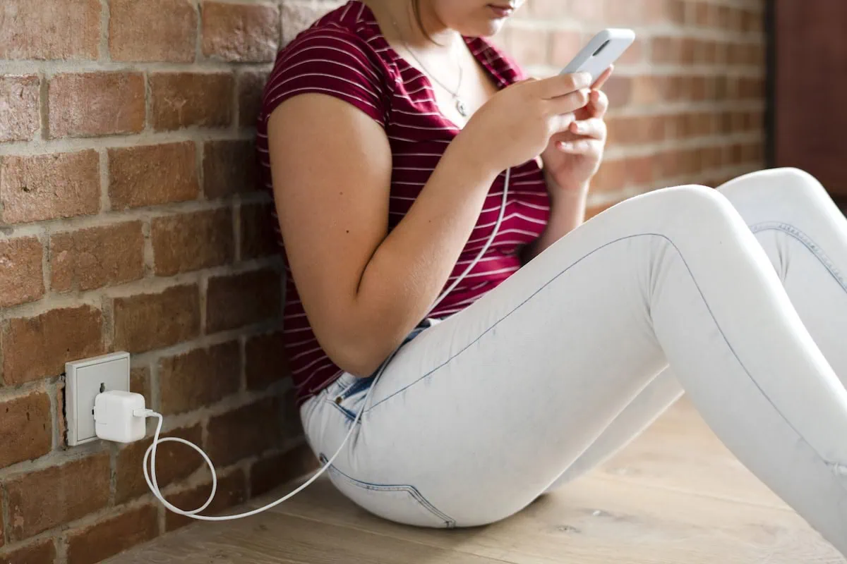 free charging brick adapter cable cord phone 1200