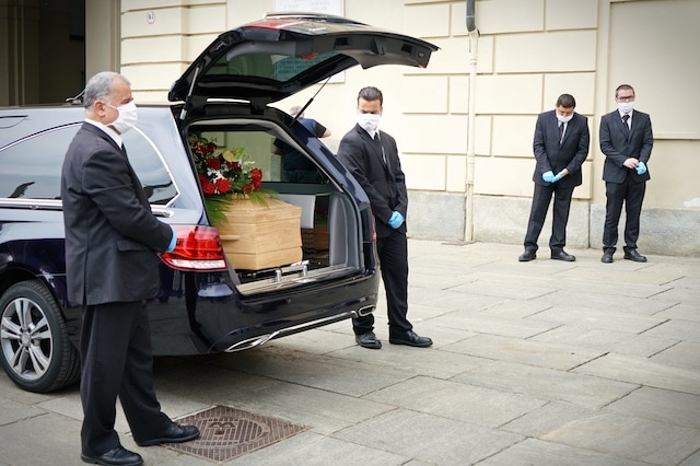 funeral costs ceremony staff