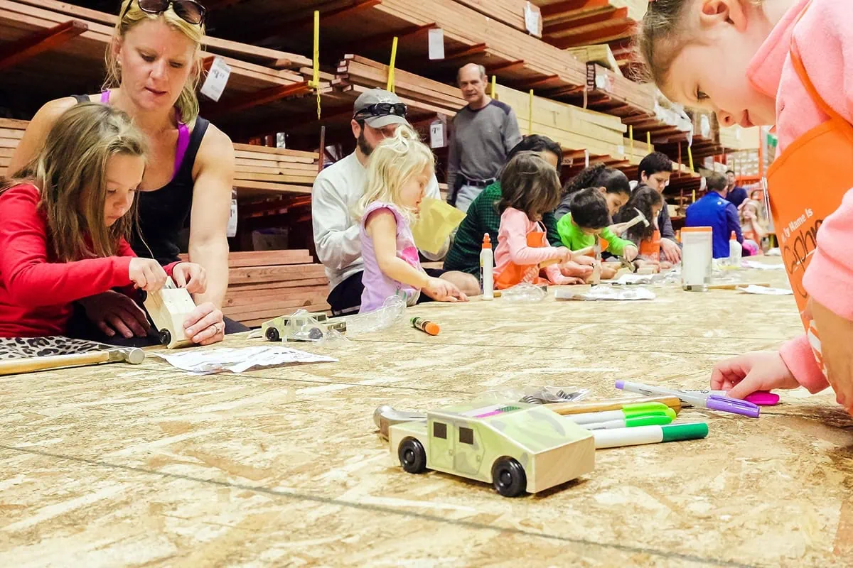home depot kids workshops 1200