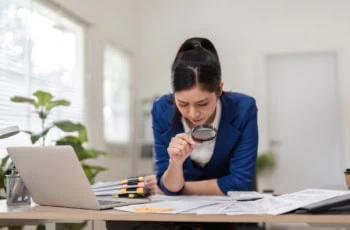 im a financial advisor and tax planner this is how the IRS tracks your financial transactions