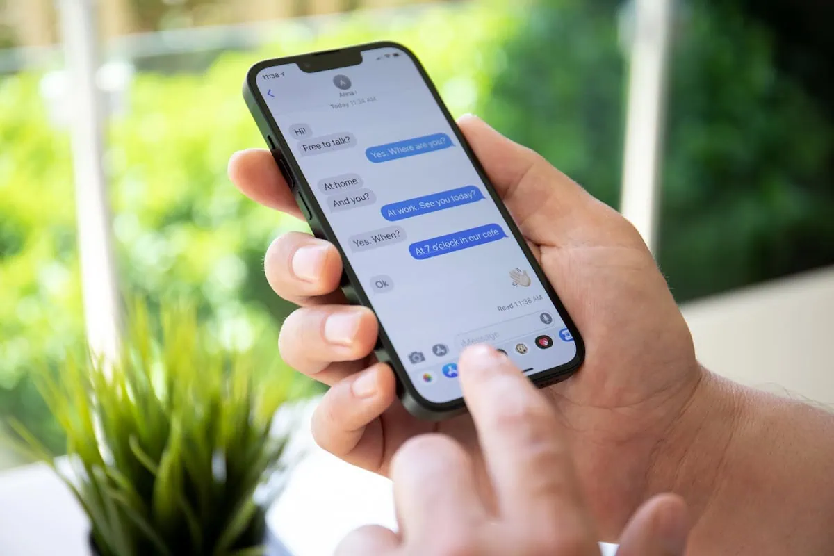 10 Useful iPhone Tips for Seniors 2 iphone tips text size