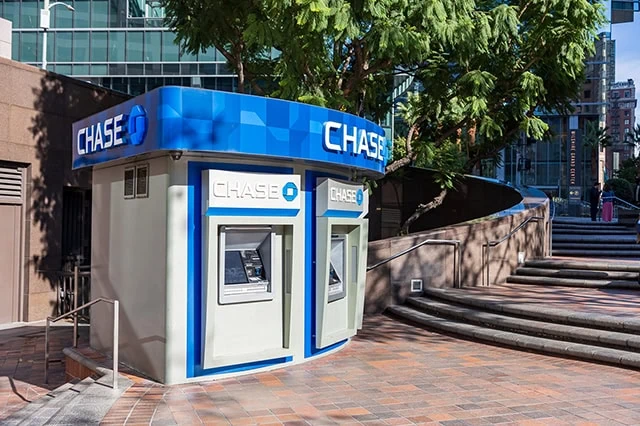 jpmorgan chase jpm stock blue atm 640