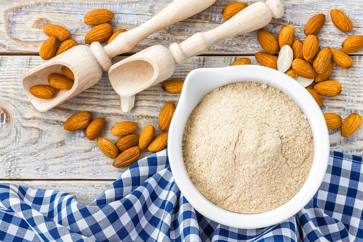 kirkland signature almond flour baking 1200