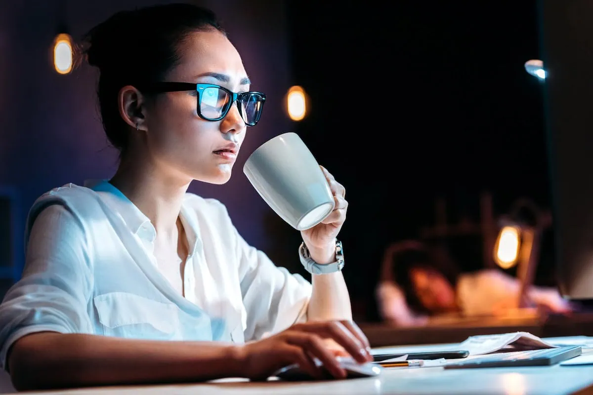 The Personality Premium: The 5 Traits That Quietly Cap (or Boost) Your Salary 2 late night jobs with high salaries 1200