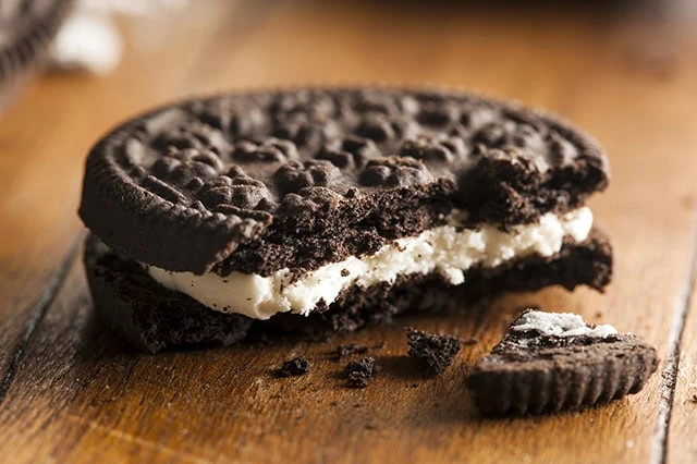 mondelez mdlz stock 2025 oreo crunch 640