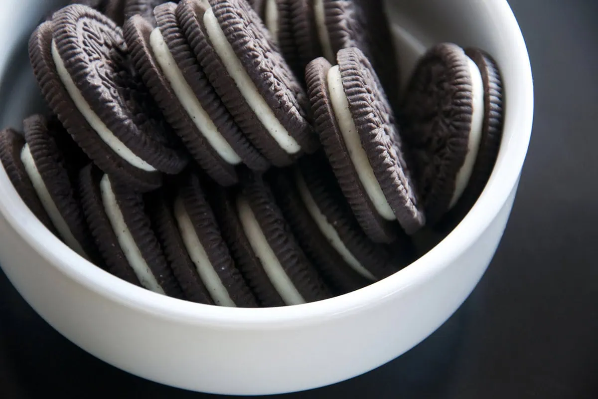 mondelez mdlz stock new large