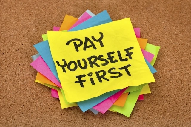 pay yourself first budgeting post it