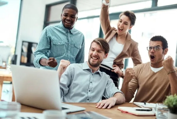 personality income extroversion team success 1200