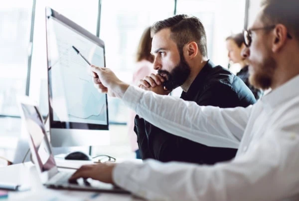 professional data analyst stocks tariffs 1200