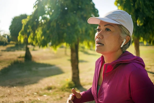 retirement investing woman running red 640