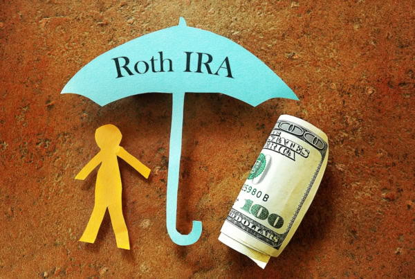 🚀 The Roth Roadmap: Ranking the 9 Best Brokerages to Open a Roth IRA 35 roth ira conversion retirement tax umbrella cash 1200