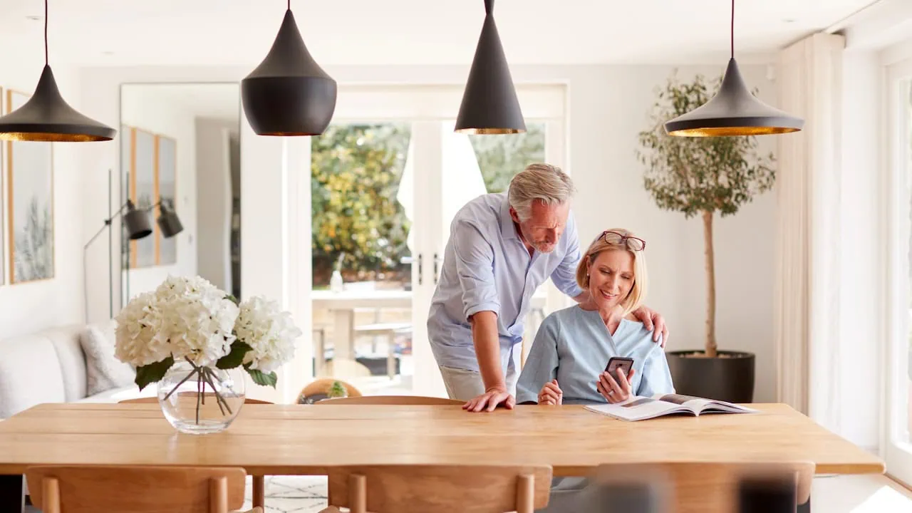 senior couple retirement ready magazine mobile 1280