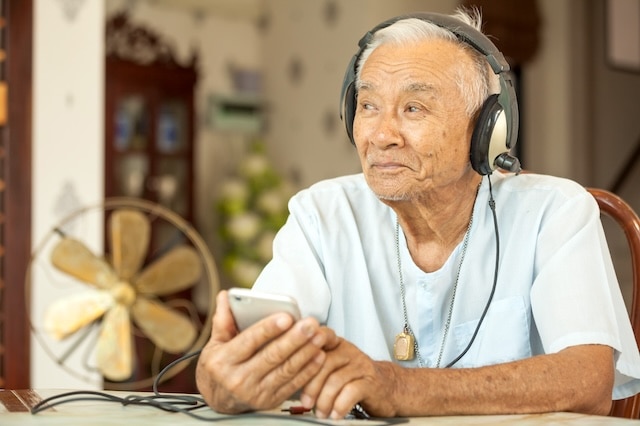 senior podcast headphones