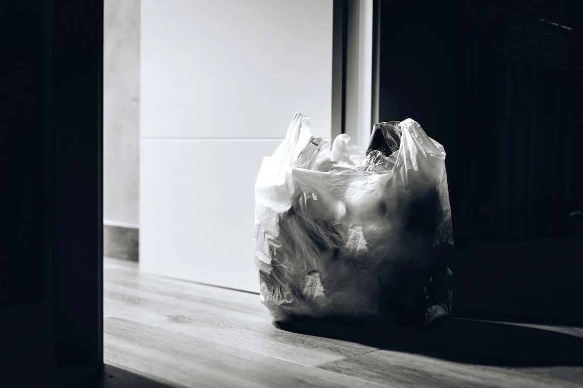 single use plastic bags 1200