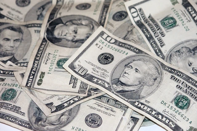 small denomination dollar bills