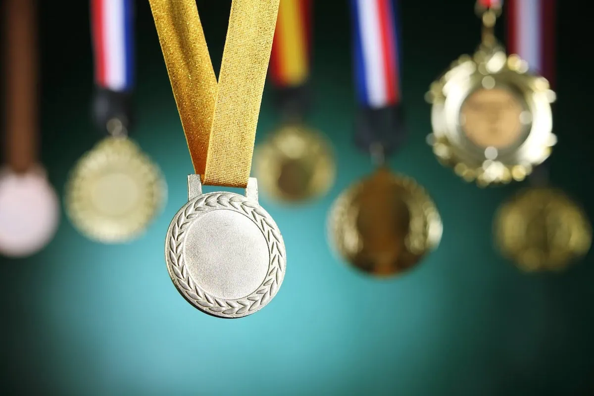 Make the Most of Your HSA With These 7 Fidelity Funds 3 sports medals index funds favorites 1200