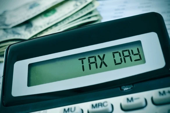 tax day last day to file taxes calculator