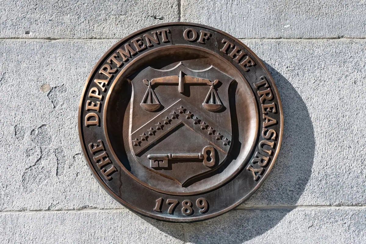 Are You Missing the Goldilocks Window for Treasury Bonds? 2 treasury department seal national debt donation 1200