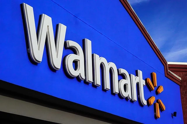 Go From Walmart Newbie to Pro by Avoiding These 10 Shopping Mistakes 2 a walmart storefront.