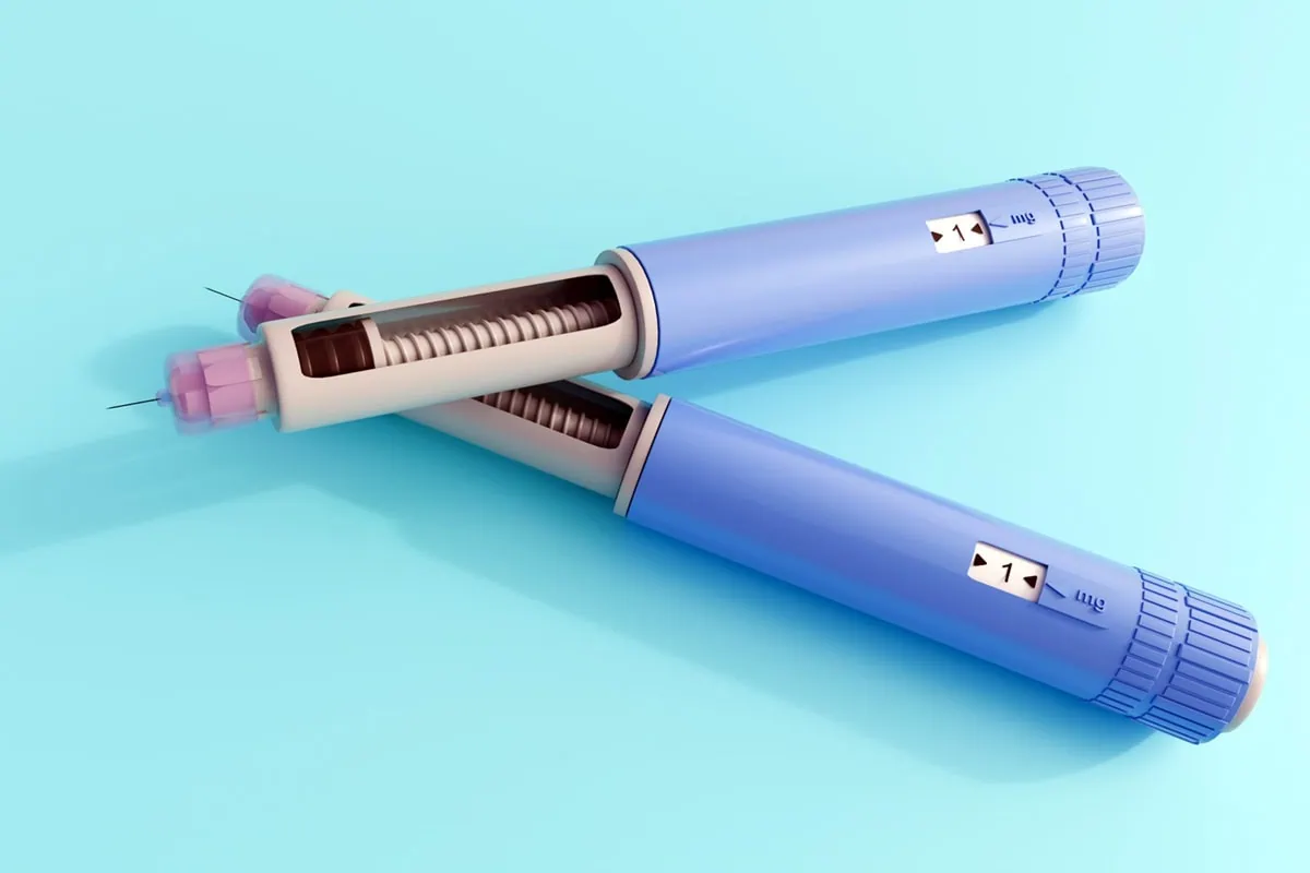 injectable drugs in their containers.