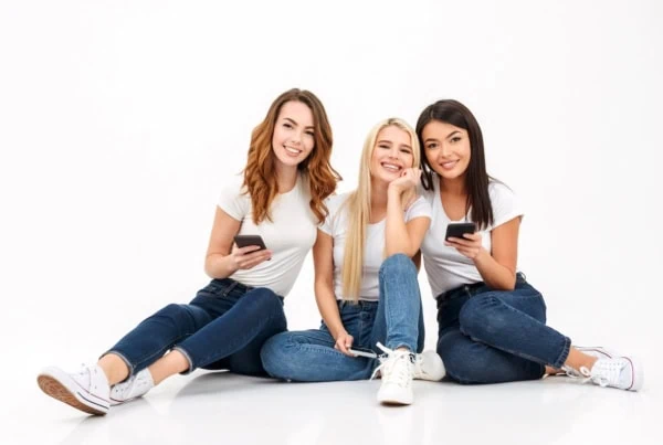 young adults planning teens teenagers mobile phones 1200